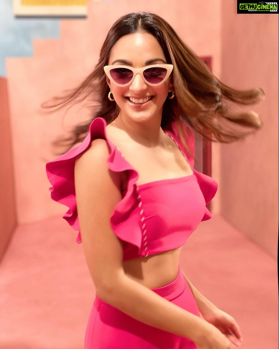 Kiara Advani Instagram - ‘Twas a happy happy day 💗