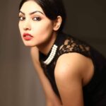 Komal Jha Instagram – I SELL ICE IN WINTER
I SELL FIRE IN HELL
I’M A HUSTLER BABY
I WILL SELL WATER TO THE WELL.