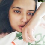 Kratika Sengar Instagram - And it's a good night 🤗❤️