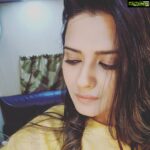 Kratika Sengar Instagram – Main… Sharmaane ki koshish karti hui.. 🙈😂