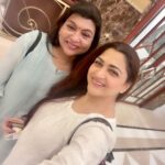 Kushboo Instagram - Besties spending “our” time together. Chat, gupshup, secrets, laughter, pain, planning, sharing and what not!! You are the best baby @sujataavijaykumar ❤️❤️❤️❤️❤️🤗🤗🤗🤗🤗🤗