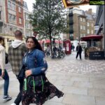 Kushboo Instagram - Enjoying the weather.. on my own.. carefree.. ❤❤❤ #london