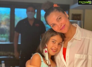 Lara Dutta Instagram - Lockdown or not, all you need to turn another year older is LOVE 💕💕💕. I am grateful for all of it that has come my way today!! Overwhelmed by all the wishes, blessings, prayers, gifts and good vibes that I have received from everyone today!! May we continue to strive to be the best kind of human beings we can be!! God bless 🙏💕🙏.