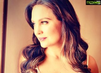 Lara Dutta Instagram - Just another day of sepia toned promotions!! 😉#hiccupsandhookups. Releasing on the 26 th of Nov on @lionsgateplayin
