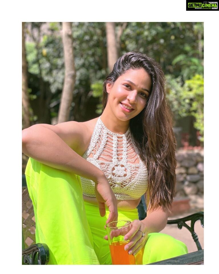 Lavanya Tripathi Instagram - Colours of happiness, colours of friendship, colours of love - may all be yours. Happy Holi!