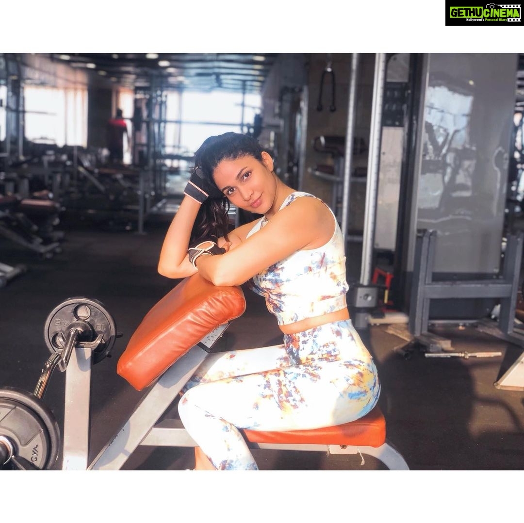Lavanya Tripathi Instagram - No motivational quote for today, I myself started working out after a long time, so will not tell you to start your engine 🙅🏻♀️💁🏻♀️