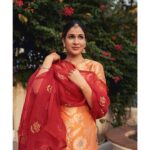 Lavanya Tripathi Instagram - . . Outfit- @raw_mango ♥️ Jhumkas and maang tika - @vithaldaszaveri_jewellers Kada - @kalasha_finejewels Styled by- @ashwin_ash1 @hassankhan_3 Hair- @chakrapu.madhu MUA- manohar 📸- @akshay.rao.visuals