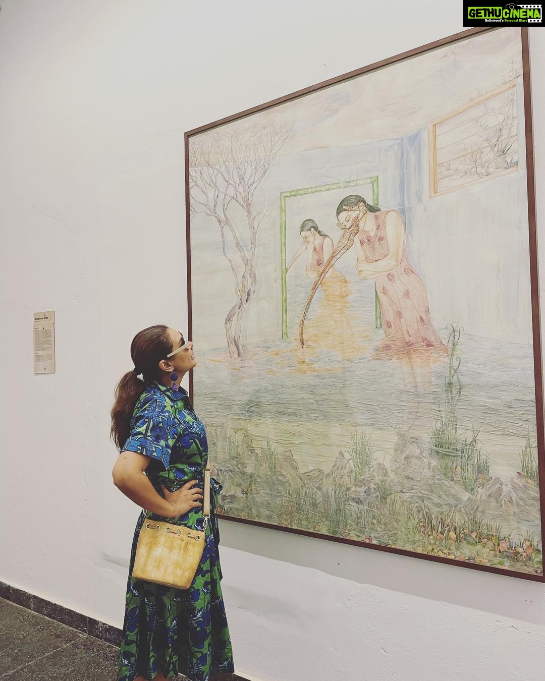 Lisa Ray Instagram - While visiting @lokametharavadu with @maneesha_panicker I breathed this deep internal sigh. I didn’t understand how much I had missed the experience of walking through rooms filled with tangible art. Congratulations to my old friend @bosekrishmumbai for capturing the art spirit of Kerala and Kerala origin artists during such a tumultuous time. When the world shuts down, we turn to art to open us up. The time for an immersive art experience is now. Get vaxxed, wear a mask and head to Allepey for @lokametharavadu #theworldisonefamily @kochibiennalefoundation @keralatourism