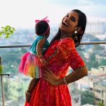 M.M. Manasi Instagram - 10 months in Vs 10 months out 🥰 This was me last year... So heavily pregnant.. Where did all the time go??😭 #reels #reelsofinstagram #reelitfeelit #reelkaro #trending #thenvsnow #momtobe #mommy #Swara #daughter #reelvideo #recreatingphoto