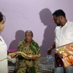 Madhavi Latha Instagram – Distributed blankets and fruits @oldagehome