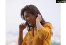 Madhu Shalini Instagram - ……you don’t need a reason to be happy……….🌼💛 #happiness #happypeople #loveyourself #selflove #pic #weekend #sunday #sundayvibes #happysunday #choosehappiness #picoftheday #photooftheday #picoftheweek #photo #photoshoot #candid #instapic #instaphoto #insta #feelgood #sundaypost #❤️