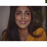 Madhu Shalini Instagram - Good morning sunshine ☀️💛 PC~ @molletisandeep #sunshine #lifeisgood #feels #potrait #potraitphotography #smile #instapost #newpost #madhushalini #actress #actorslife #loveyourself #pictureoftheday #picofday #capture #naturallight