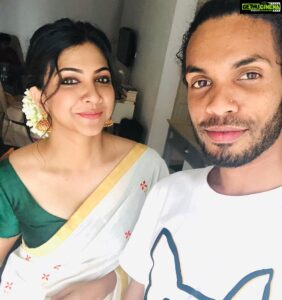 Madonna Sebastian Instagram - Makeup n Hair @unnips Styling @styledbysmiji In Saree from @poornimaindrajith #brothersday #brothersdaymovie #onam Kochi, India