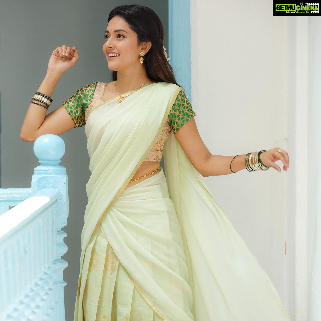 Mahima Nambiar - 95.2K Likes - Most Liked Instagram Photos