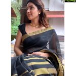 Mahima Nambiar Instagram – Black 🖤

#black #blacksaree #blackisbeautiful #traditional #blackisthecolor #sareelove #thursdaypost #poserforlife