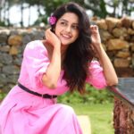 Mahima Nambiar Instagram – 🌸 Good Morning 🌸 
📸 @stillsrajprabhu 

#morningvibes #itsabeautifulday #riseandshine #smile #pinkdress #pinkflowers #goodmorning #poser #hills
#goodhairday #kollihills #kollimalai Kolli Hills