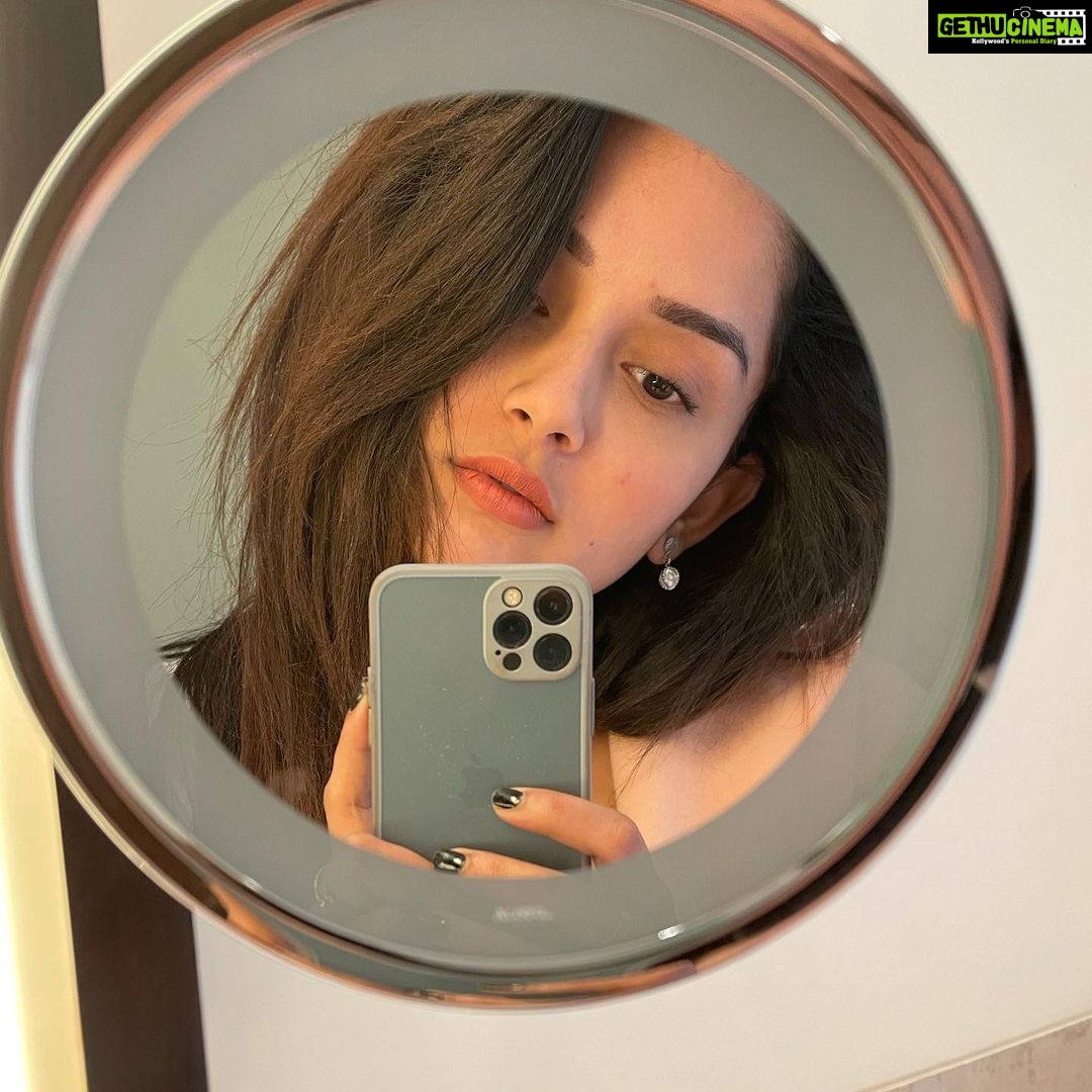 Mahima Nambiar - 88.9K Likes - Most Liked Instagram Photos