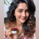 Mahima Nambiar Instagram - 🍷@aara_organics - RED WINE GEL holds all the goodness of red wine that gives a boost to sagging skin, reducing fine lines & wrinkles and support for skin rejuvenation. Kindly what's app for orders and details 95852 44553 #aaraorganics #organicskincare #healthyskin #glowingskin #crueltyfree #homemade #redwine