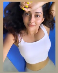 Mahima Nambiar Instagram - Do something today that your future self will thank you for !!! #staymotivated #stayhealthy #workonyourself #loveyourself #loveyourbody #healthybody #healthyyou #physicalhealth #instagood