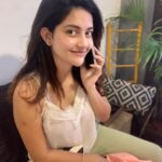 Mahima Nambiar Instagram – Just wanted to say Hello ☺️
Hello, How are you ??? 
Perfectt ok??

#hellopost #howareyou #itsfriday #staypositive #lockdownpost #stayin #staysafe