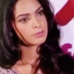 Mallika Sherawat Instagram – Sometime back i got into an argument  with a Female reporter who wanted me to keep quiet about the Gang Rape situation in india!! It’s this mindset that needs to change for women to progress in India. Ironically it’s a woman who seeks to Silence me #womensrights #womenpower #throwback #womenempowerment #hathrasgangrape #nirbhaya #unnao #kathuarapecase #rapeculture #rapeawareness #feminismisforeverybody #feminist #feminismisequality #weekendbinge