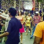 Mallika Sherawat Instagram – #throwback to the making of ‘kalasala kalasala’ the superhit dance number from the film Osthe. Had such a ball dancing my heart out with the superstar simbu! 

#tbt🔙📸 #throwbackvideo #memories💕 #dancersofinstagram #danceislife #gratitude #lovemylife #tollywood #simbu #tbt #throwback #throwbackthursday