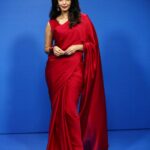 Mallika Sherawat Instagram - The saree affair continued.... Styled by @stylingbyvictor @sohail__mughal___ Accessories @rubansaccessories #sareelove #sareedraping #sareelover #sareeaffair😍 #indiangirls #indianlove #glamiator #mallikamagic #loveyourself