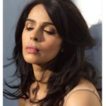 Mallika Sherawat Instagram – 📸 
.
.
.
.
.
.
.
.
.
.
.
 
#glamour #fashionlover #fashiondiaries #styleinspiration #lookoftheday #glamstyle #glamourshots #glamourshot #elegant #reddress #positive #happylife #livelovelaugh #smile #justkeepsmiling #happyvibes #enjoy #smiling #goodmood #strongvibes #selflove #red #love #instalove #canonphotography #deepbreaths #blessings #stillblessed #leadwithlove Los Angeles, California