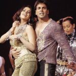 Mallika Sherawat Instagram - Blast from the past @akshaykumar ✨🤪 . . . . . . . . . . #stageshow #bollywoodshow #concert #happiness #positivemindset #decisions #joyinthejourney #confidence #positivemind #positiveaffirmations #liveinthemoment #thinking #positive #optimism #better #natural #goodenergy #respect #onelife #up #reachout #listening #relate #wonder #alliswell #deepbreaths #blessings #stillblessed #leadwithlove