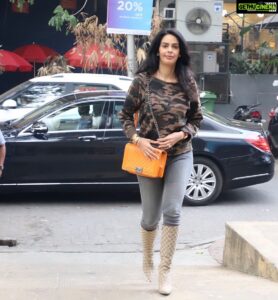 Mallika Sherawat Instagram - Good vibes only 😼 
.
.
.
.
.
.
.
.
.
.
.
.
.
.
.
.
.
.
.
.
.
.
.
.
.
 #positivemindset #liveyourbestlife #raiseyourvibration #goodenergy #abundancemindset #positivemood #embracelife #shineyourlight #summeroutfitideas #streetshooting #fashionmoment #camooutfit #mylookoftheday #streetstyle #classyoutfit #outfitgram #chanelbags #guccishoes #chanelhandbag  #chanel #designerbags #guccigang #guccistyle #designerfashion #nikon50mm #nikond3200