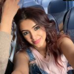 Malvika Sharma Instagram - Me taking selfies while Priyanka is trying to style my hair 😋 @shaelkat Italy