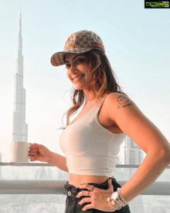 Mamta Mohandas Instagram - In my cup? Burj Kha-Latté 😉 ☕️ cuz you always wanna feel like you are on top of the world !!! #dreambig #ontopoftheworld @burjkhalifa @atthetopburjkhalifa #throwback @mydubai @visit.dubai 📸@ashiquethahir