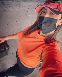 Mamta Mohandas Instagram - So excited about the days to come… back to travel-work-play-life balance ! 

Dear mask, stay on for a little while longer… cuz I’m never gonna miss you once you are gone 😁😷👋 

#lifeisawesome #happy #orangeisthenewblack #notaprisoner #byecovid19 #livelife #travel #work #lifebalance #selfie