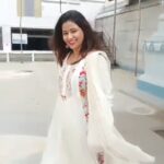 Manali Rathod Instagram - Tum ho sitaron ki pari 🧚‍♀️ #Liggi #TuesdayMood