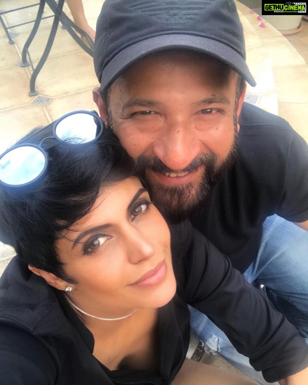 Mandira Bedi Instagram - 15th August: Was always a celebration. Independence Day 🇮🇳 and Rajs Birthday.. ❣️ Happy Birthday Raji.. we miss you and hope that you are watching us and have our backs like you always did.. The gaping void will never be filled 💔 Here’s hoping you’re in a better place. 🙏🏽Peaceful and surrounded by love.. ❤️