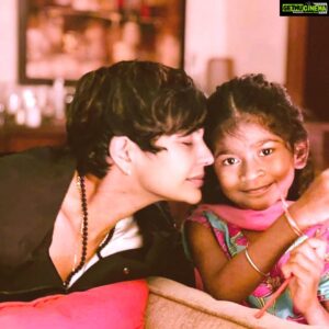 Mandira Bedi Instagram - 28th July ! One year today since you came into our lives, sweet sweet Tara.. And so we celebrate you today.. it’s your 5th  birthday, my baby. I love you so much ❤️🧿
#beginagain ⭐️
