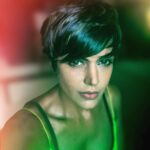 Mandira Bedi Instagram - #weekendmood 💚 The only person I can make this face for is me!! 🤪 #beyourownphotographer #scowl 😶