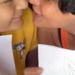 Mandira Bedi Instagram - How to draw a Fennec Fox 🦊 💥amidst some kisses from Tara. Who tried her level best to distract me!! 🥰😅