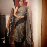 Mandira Bedi Instagram - The other night. In many shades of grey. 🖤🤍 . . Wearing @anavila_m @aquamarine_jewellery ❤️