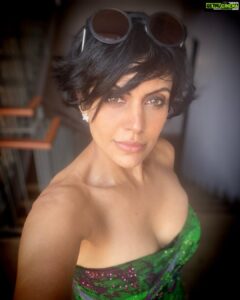 Mandira Bedi Instagram - #Gogreen 💚