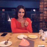 Mandy Takhar Instagram - Hi .. #chai ☺️ Burton-Upon-Trent, Staffordshire, United Kingdom