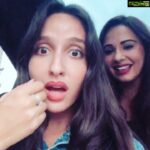 Mandy Takhar Instagram - Welcome to my City my little Dilbar Dilbar @norafatehi ❤️ celebration time 😁💃🏻 #dilbardilbar fastest Hindi song to reach 100 million ever on YouTube ! So so proud of you Princess 👸🏻 Love you to pieces. #friends #love #sisterlove Congratulations to the entire team and @ikkamusic - Lyrical touch 🔥 @iamjayzayed your expressions during the drive - priceless 😂👌🏼 Wolverhampton