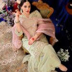 Mandy Takhar Instagram - Lost in transition….. 💞💫