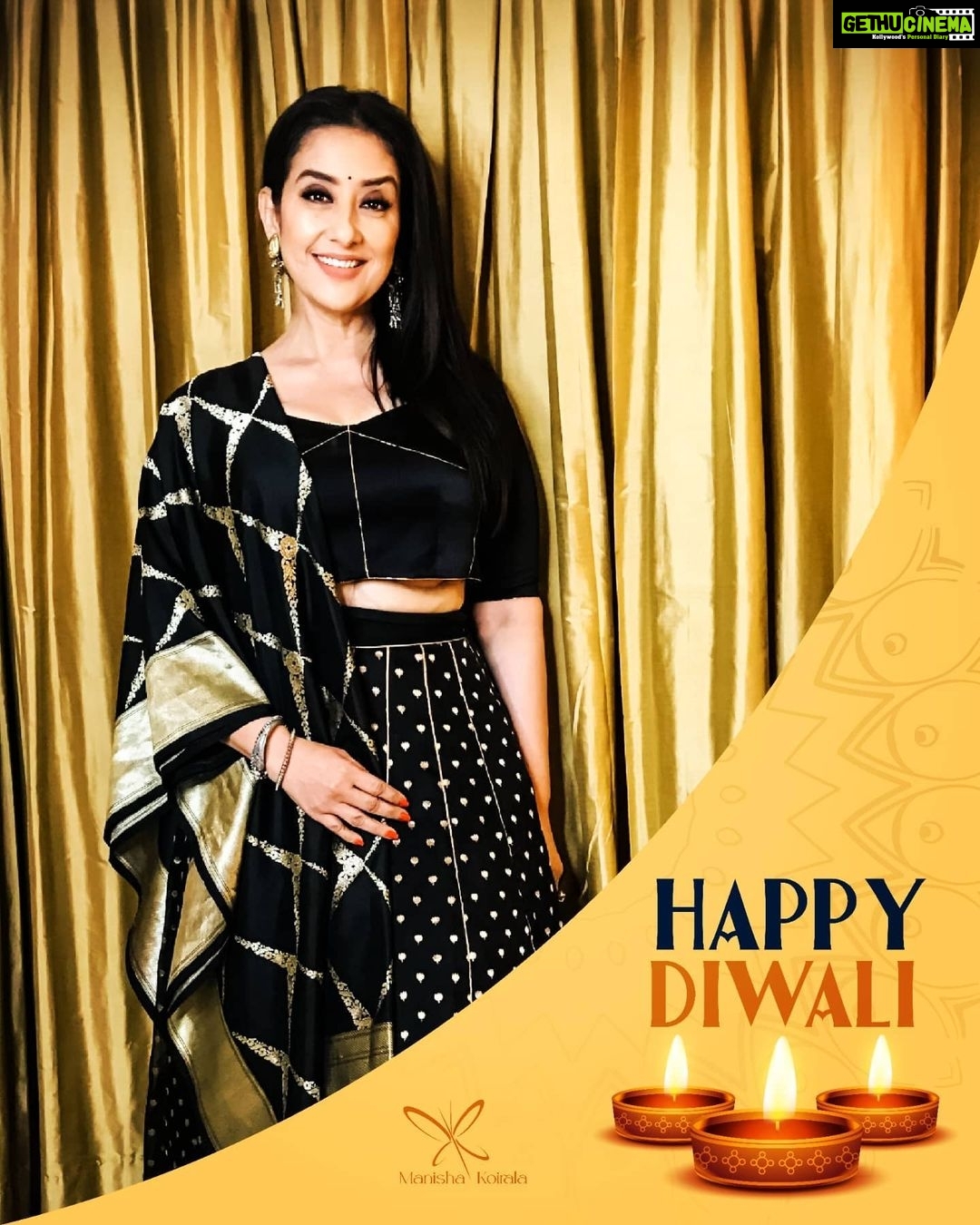 Manisha Koirala Instagram - Happy Deepawali ππ . May this Diwali fill into our lives new hopes for future and new dreams for tomorrow. With lots of love, wishing you a very Happy Diwali. . . . . . . . . . #happydiwali #festivevibes #festivaloflights