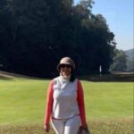 Manisha Koirala Instagram – The love for golf.💖
.
.
.
.
.
.
.
#golfing #golfcourse #keepthehustle #hustle #keepsmiling #allthebest #gratitude