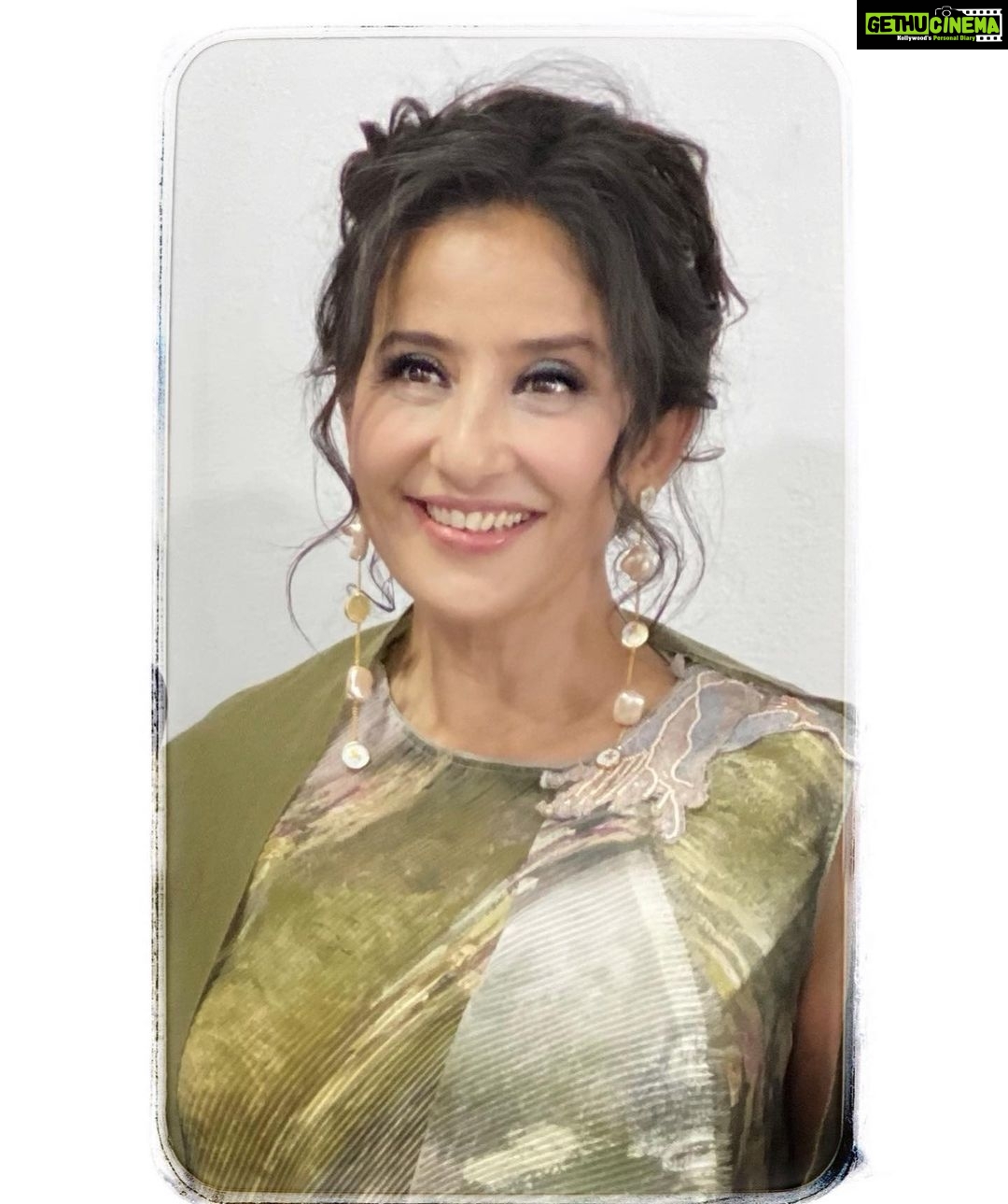 Manisha Koirala Instagram - A lil princess’s dream came true..she opened her flagship store @comonepal !! With the proud parents and doting family n friends. Dear @worldofsheeba you never stop to amaze me how you excel in each of your endeavours!! Loved the store of chic fashion and lifestyle collection!! Good luck n all the best💝💝💝 M&H by @arden_the_beauty_ Styling by @comonepal Kathmandu, Nepal