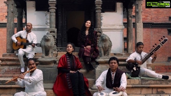Manisha Koirala Instagram - Itβs absolutely my honour to recite #mahamrityunjay with the finest musical band #sursudha @saraswotikhtri .. Very happy that reputed #timesmusic would partner usπππ» Brilliant Video Dir @anup.sapkota.totw And Style - @muku_boutique Amazing π» H&M - @kirtii.joshii πππ Patan Musuem