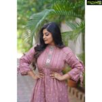 Manjima Mohan Instagram – For Kalathil Sandhippom promotions #day2
 ❤

Styling: @theresa.shalini 
Outfit : @bykaveri
Ring : @itsvie.story
Makeup : @mystiquemakeupbyesha 
Hair : @ginihairandmakeup 
Photography: @rahulravindran 

#kalathilsandhippomfromfeb5 #styledbyshalz Chennai, India