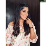 Manjima Mohan Instagram - Hello Saturday ❤️ #throwbackto2019