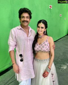 Meenakshi Dixit Instagram - Happy Makarsankranti😇👏
Bangarraju in theatres from today ❤️😇
Mask up and go for it ✨
Congratulations to the entire team of #bangarraju for the release 🤗

#bangarraju #bangarrajumovie #telugumovie #nagarjunaakkineni #nagarjuna #theatre #telugu #film #makarsankranti #happymakarsankranti #sankranti